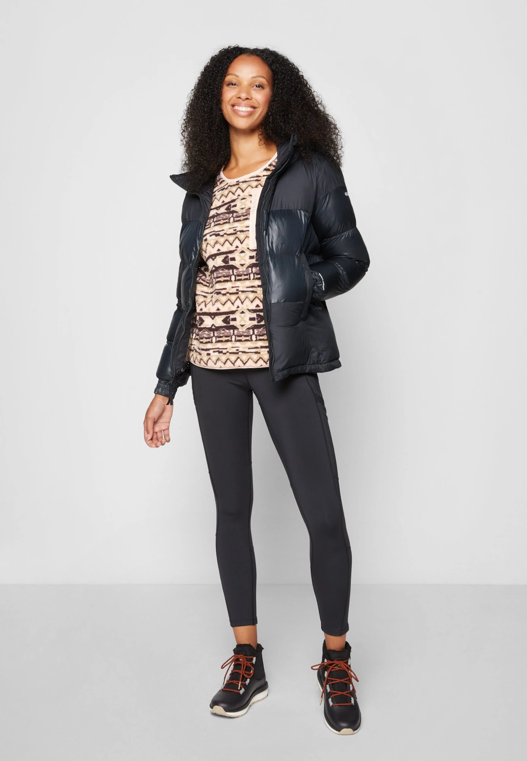 Columbia Pike Lake Insulated Jacket - Veste D'Hiver - Black 6 Columbia Pike Lake Insulated Jacket - Veste D'Hiver - Black – Image 4