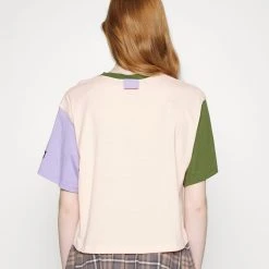 Columbia Deschutes Valley Cropped Tee - T-Shirt Imprimé - Peach Blossom/Pesto/Frosted Purple 12 Columbia Deschutes Valley Cropped Tee - T-Shirt Imprimé - Peach Blossom/Pesto/Frosted Purple -Columbia shop 3b3b3a41d7c8466588acaa909f4abbd7 scaled