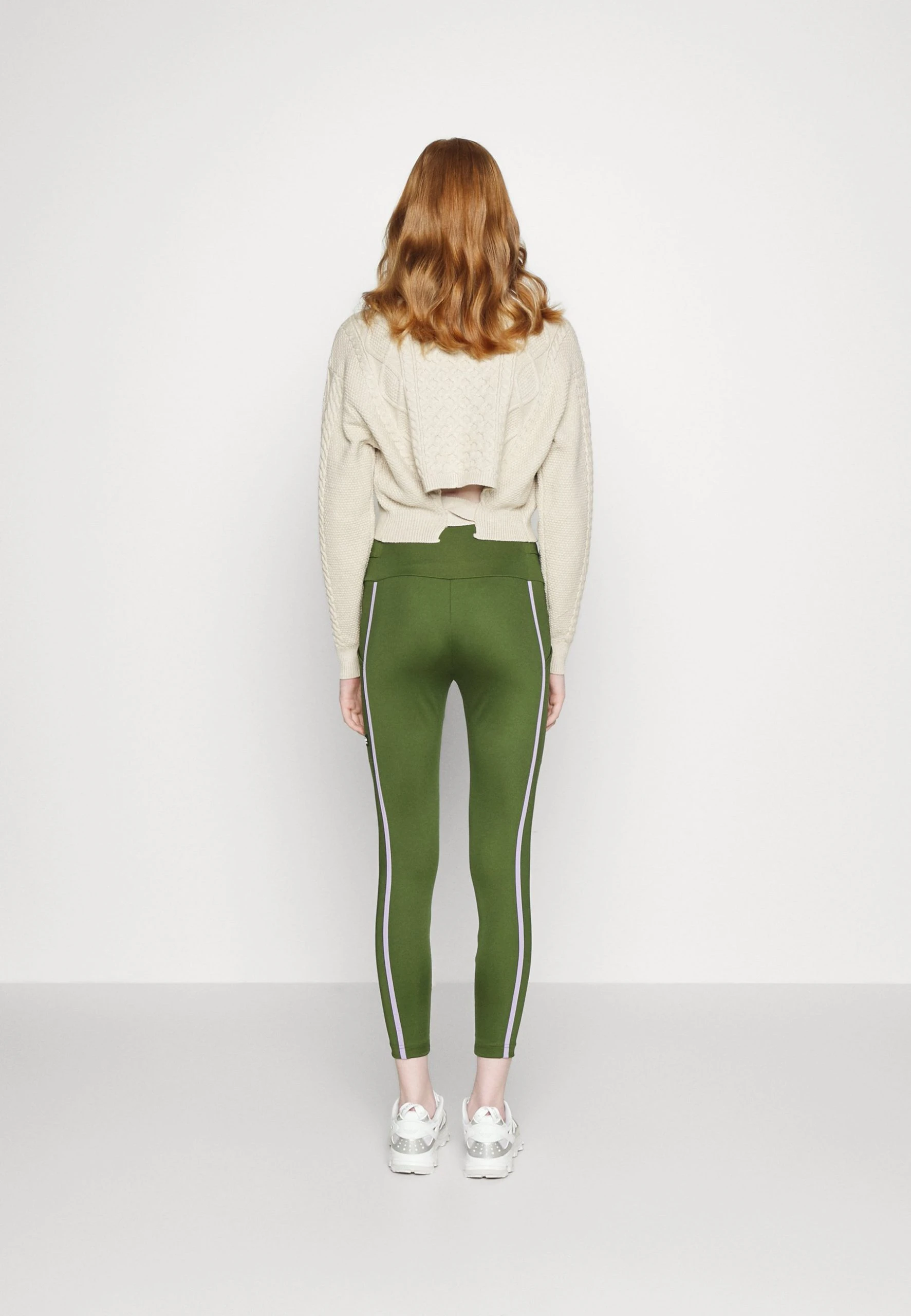 Columbia Deschutes Valley™ Utility - Legging - Pesto 6 Columbia Deschutes Valley™ Utility - Legging - Pesto – Image 4