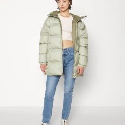 Columbia Puffect™ Mid Hooded Jacket - Manteau Court - Safari 13 Columbia Puffect™ Mid Hooded Jacket - Manteau Court - Safari -Columbia shop 57988e0c6141454090a7e451c457303a scaled