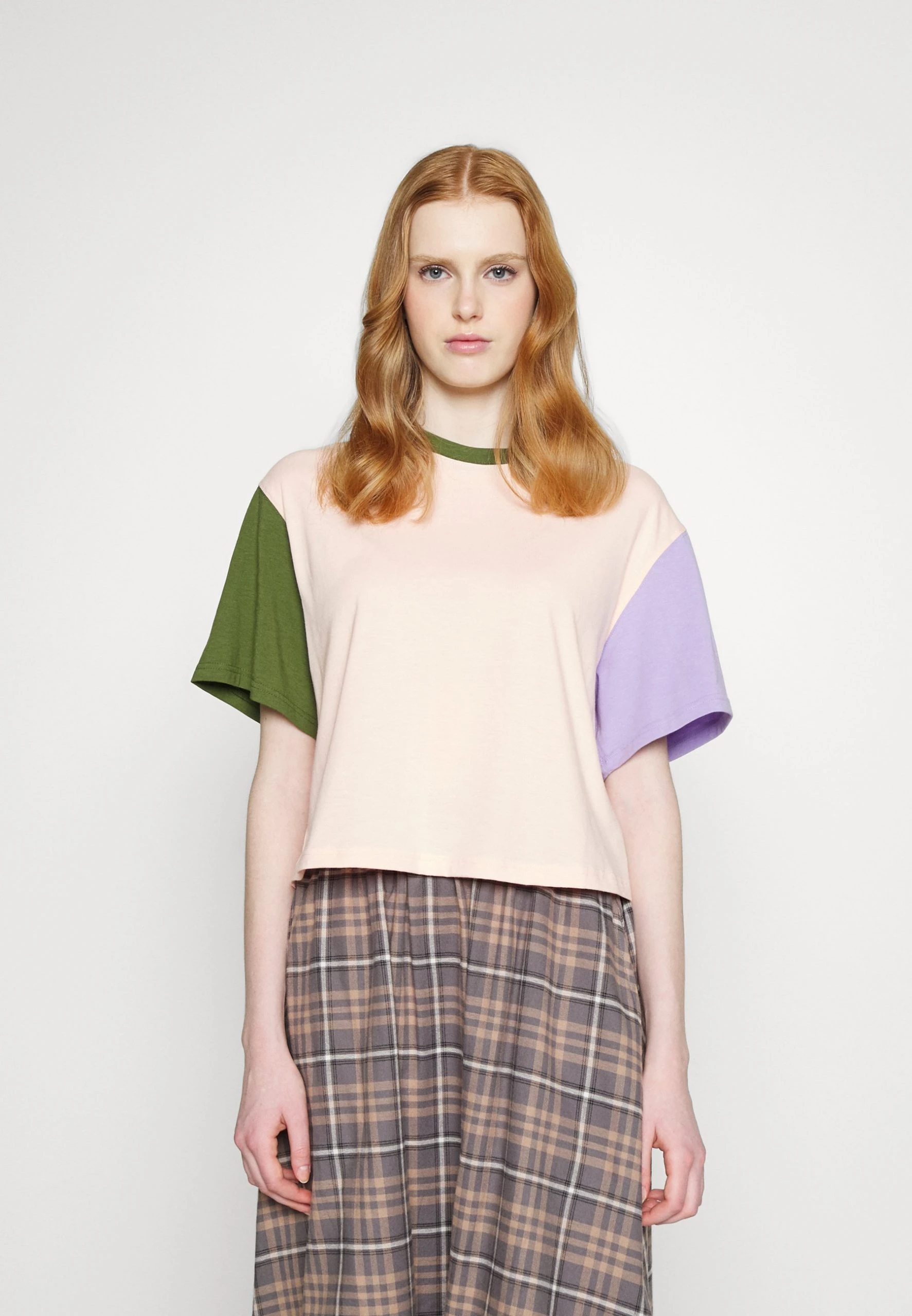 Columbia Deschutes Valley Cropped Tee - T-Shirt Imprimé - Peach Blossom/Pesto/Frosted Purple 5 Columbia Deschutes Valley Cropped Tee - T-Shirt Imprimé - Peach Blossom/Pesto/Frosted Purple – Image 3