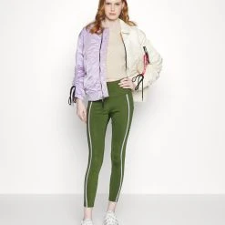 Columbia Deschutes Valley™ Utility - Legging - Pesto 13 Columbia Deschutes Valley™ Utility - Legging - Pesto -Columbia shop 805a3def9ce740f09b15352adec3c9c1 scaled