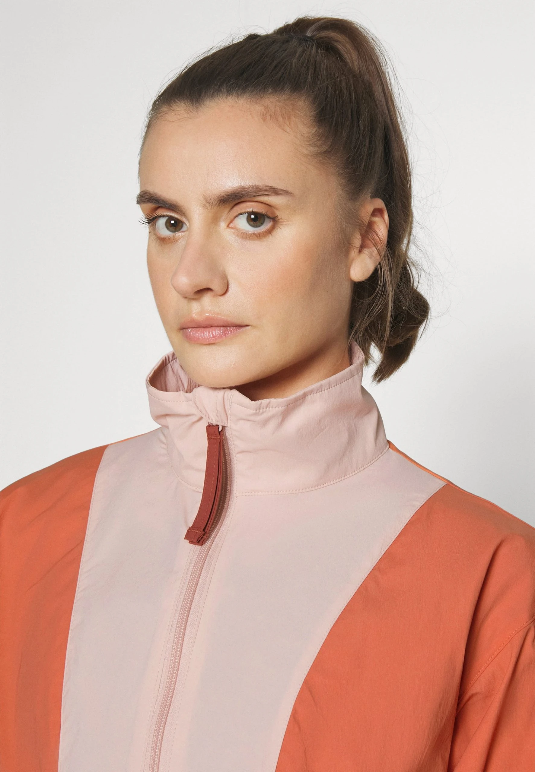 Columbia Boundless Trek Anorak - Parka - Faded Peach/ Dusty Pink/ Beetroot 6 Columbia Boundless Trek Anorak - Parka - Faded Peach/ Dusty Pink/ Beetroot – Image 4