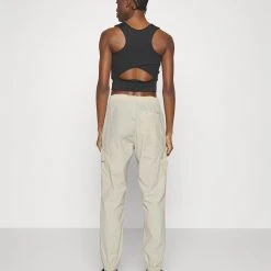 Columbia Pleated Pant - Pantalons Outdoor - Dark Stone -Columbia shop a0613cddc2e441d89b8890226663dd64 scaled