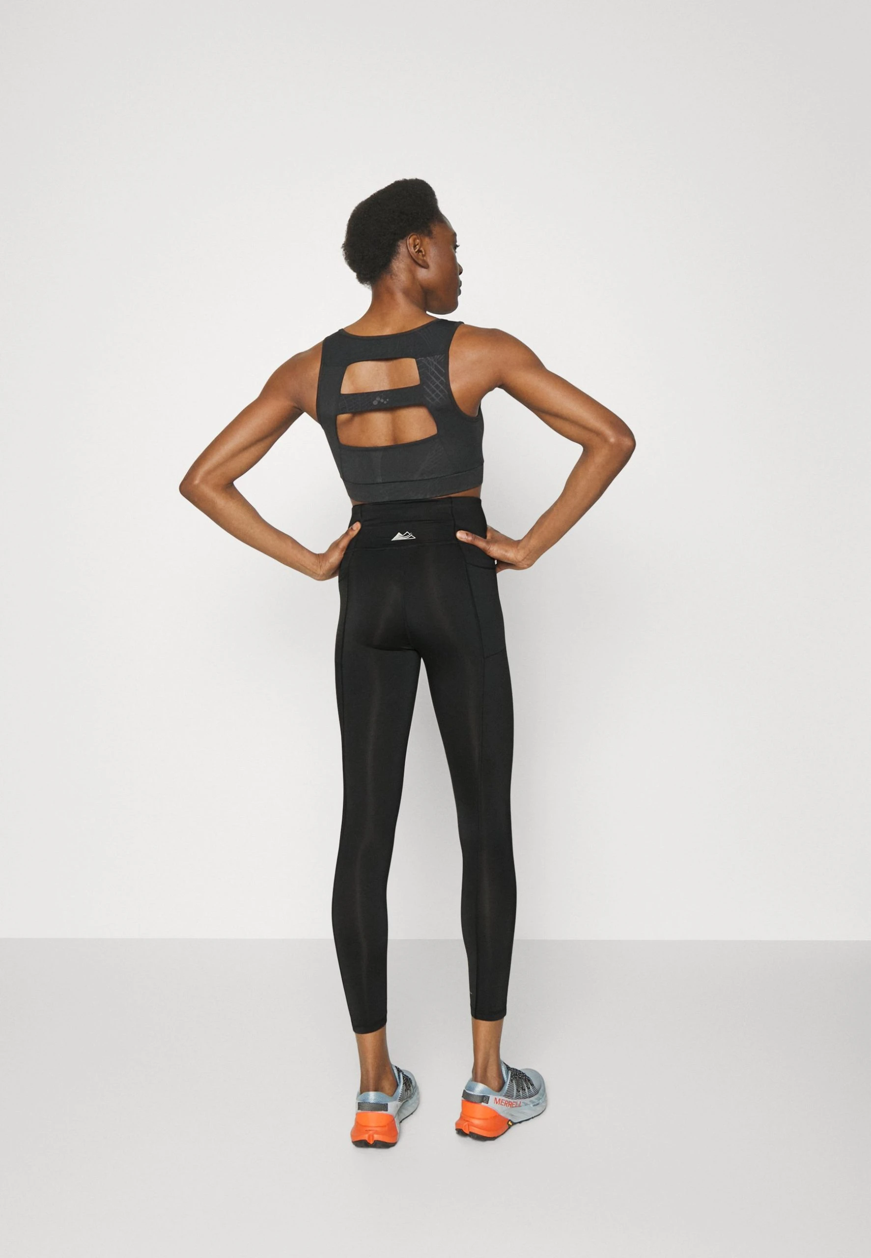 Columbia Endless Trail™ Running 7/8 - Collants - Black 5 Columbia Endless Trail™ Running 7/8 - Collants - Black – Image 3