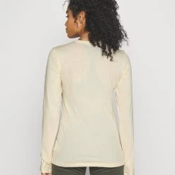 Columbia Hidden Haven™ Tee - T-Shirt À Manches Longues - Chalk 11 Columbia Hidden Haven™ Tee - T-Shirt À Manches Longues - Chalk -Columbia shop c411f1b53d8f41cbab31a5852bf3d6cf scaled