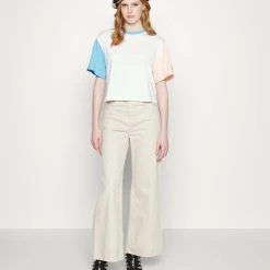 Columbia Deschutes Valley Cropped Tee - T-Shirt Imprimé - White/Vista Blue/Peach Blossom 13 Columbia Deschutes Valley Cropped Tee - T-Shirt Imprimé - White/Vista Blue/Peach Blossom -Columbia shop c6cc64c4088c4ece896f42d4d954f854 scaled