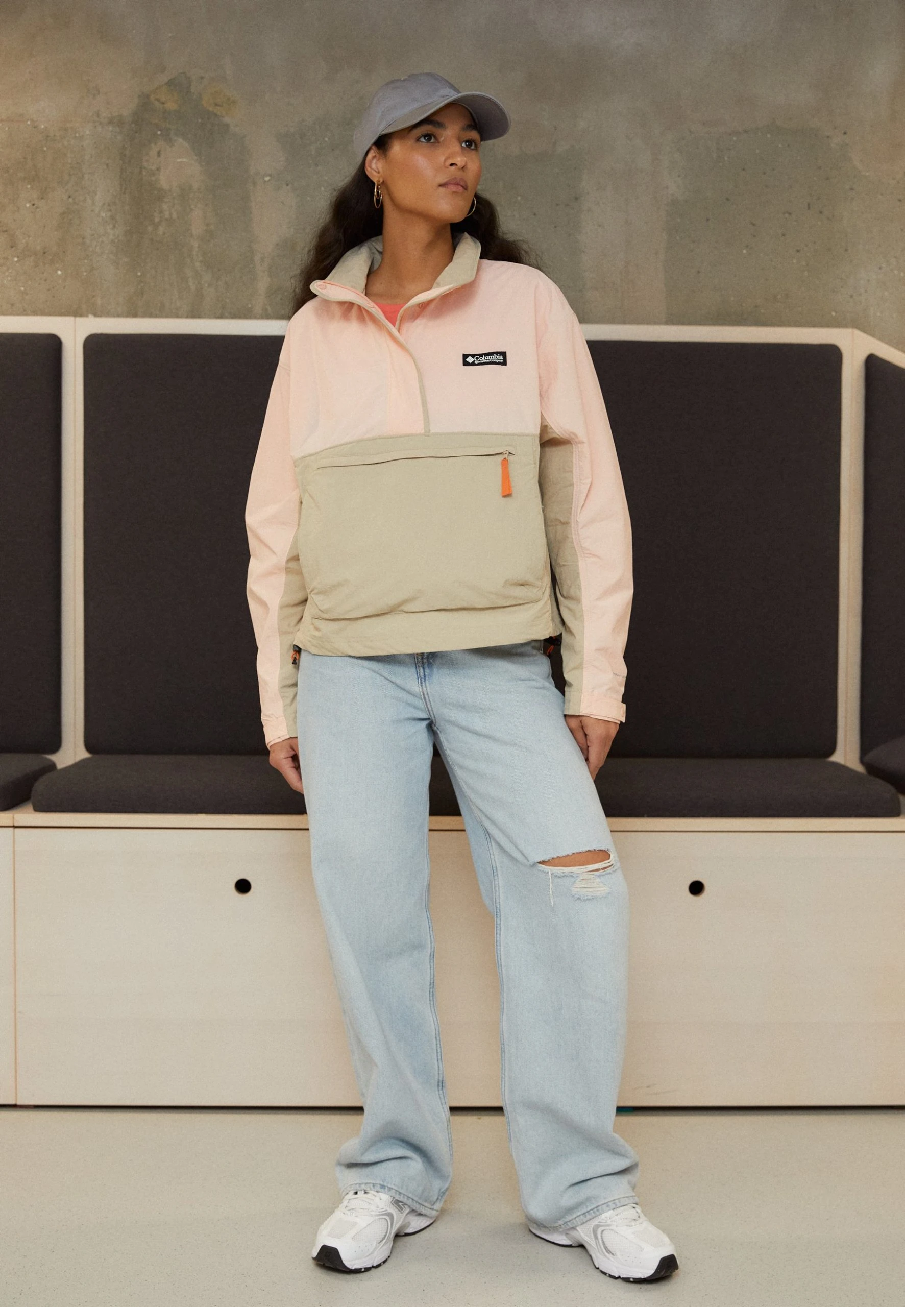 Columbia Deschutes Valley™ - Veste Coupe-Vent - Ancient Fossil/Peach Blossom 4 Columbia Deschutes Valley™ - Veste Coupe-Vent - Ancient Fossil/Peach Blossom – Image 2