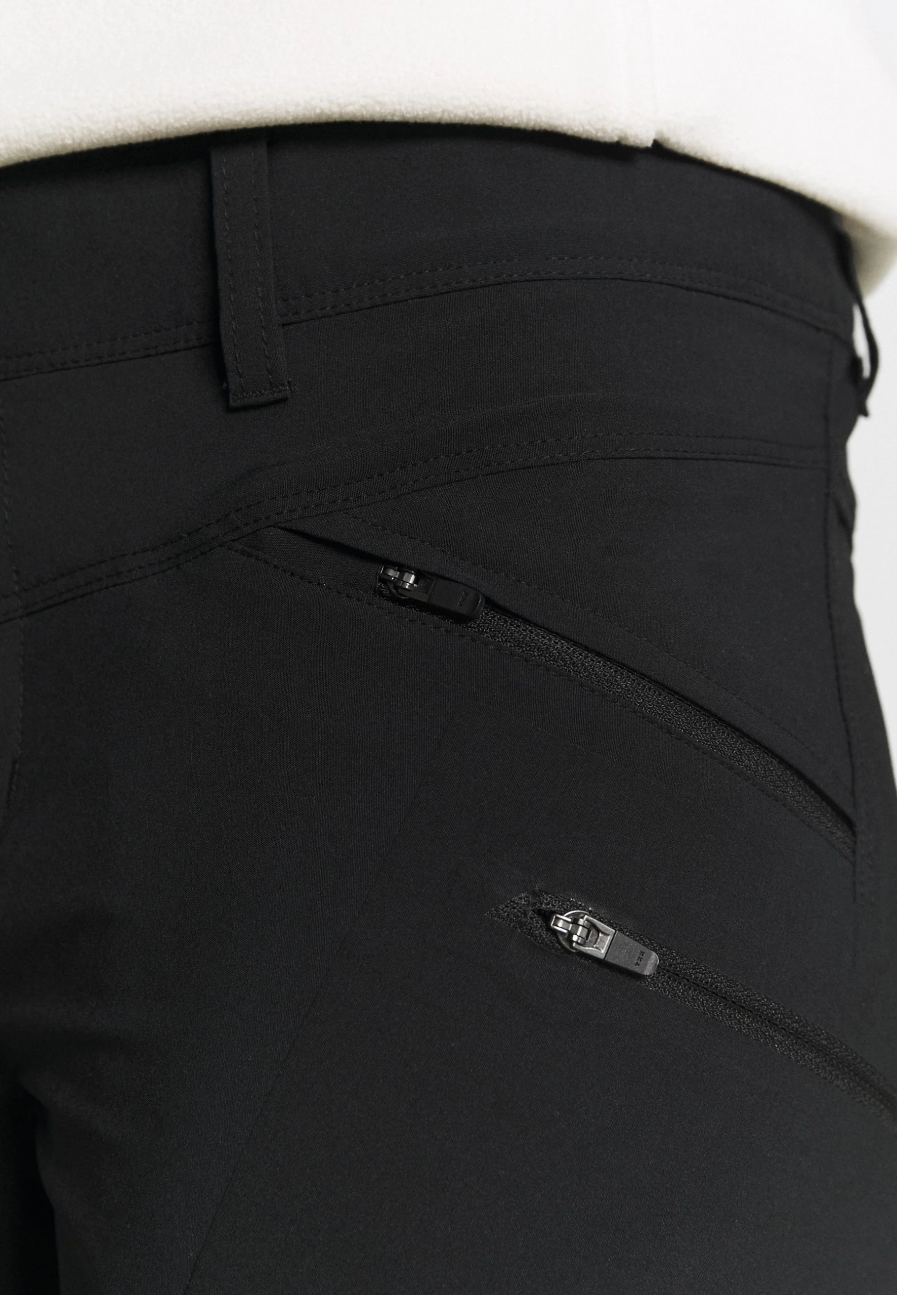 Columbia Peak To Point™ - Shorts Outdoor - Black 7 Columbia Peak To Point™ - Shorts Outdoor - Black – Image 5