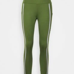 Columbia Deschutes Valley™ Utility - Legging - Pesto 14 Columbia Deschutes Valley™ Utility - Legging - Pesto -Columbia shop f2ed13268aa741e897ab11eaf83fd4c2 scaled